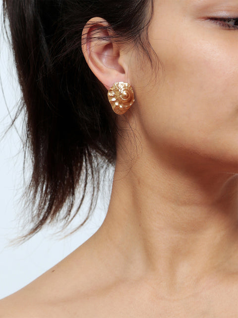 golden broken seashell earrings