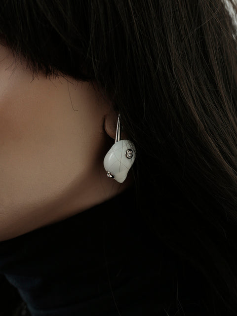 crystal studded white moon shell mismatched earrings