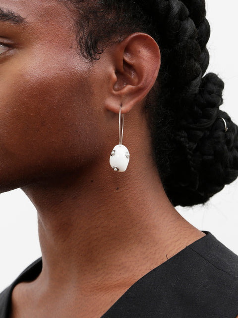 crystal studded white moon shell mismatched hoop earrings