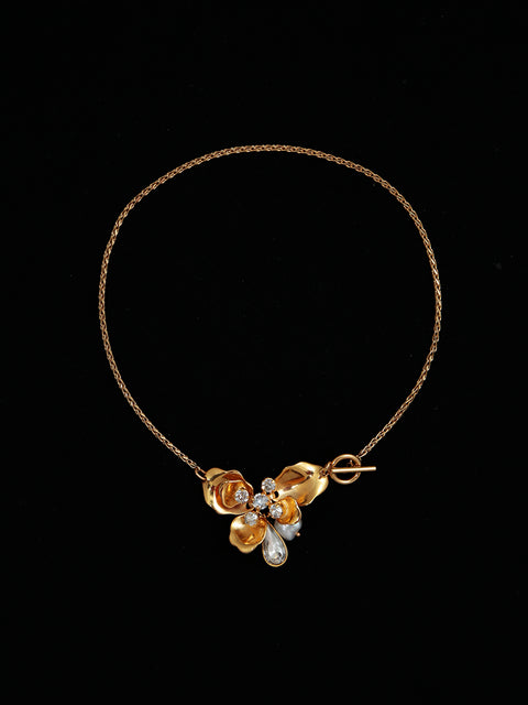 golden little flower choker