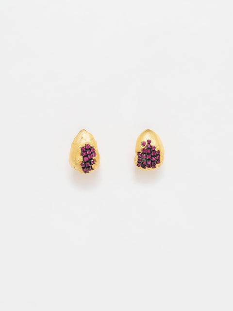 fuchsia crystallized golden ovoid molten earrings II
