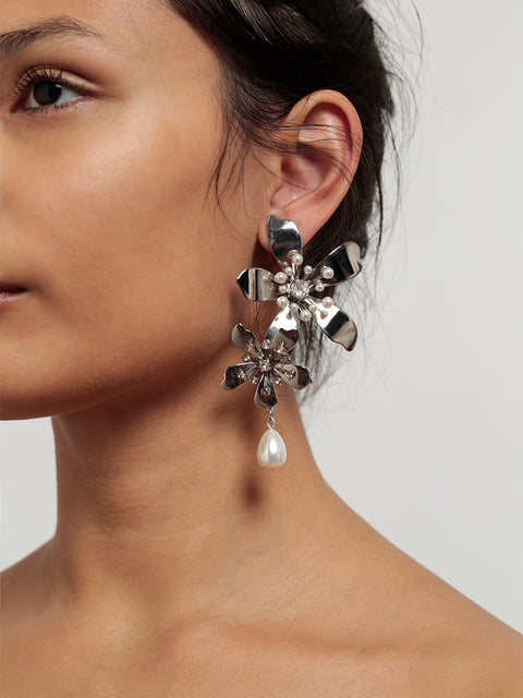 two flowers mobile earrings