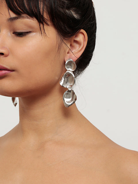 RS.PET.E.002 | FLOATING PETALS DROP EARRINGS
