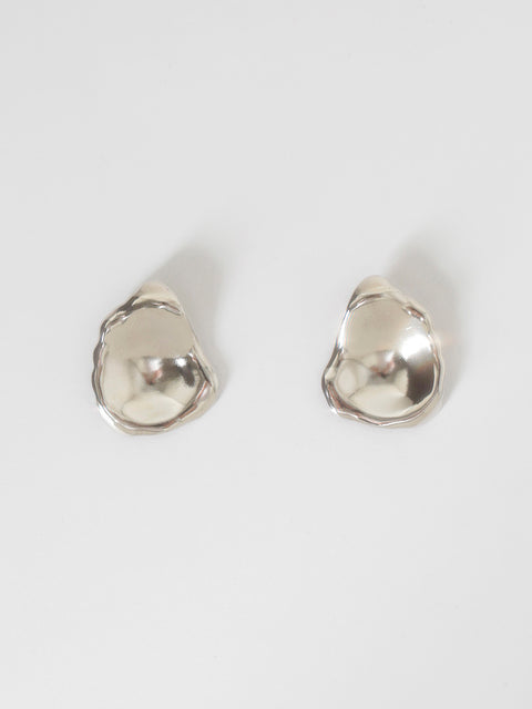 petal earrings
