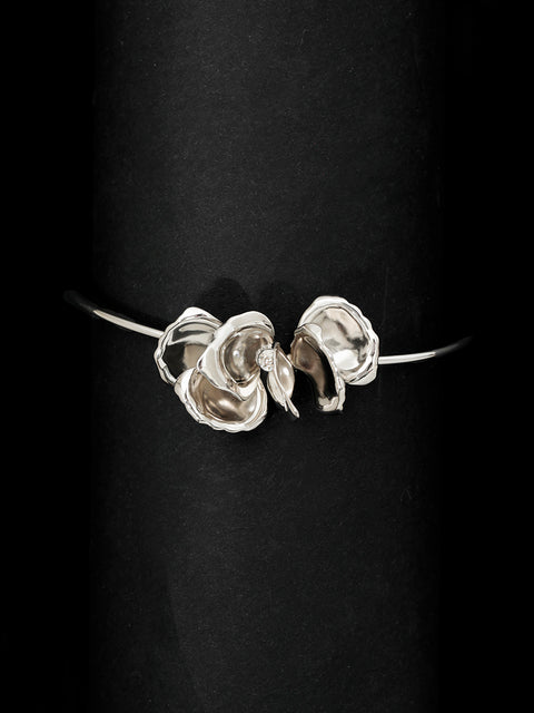 cluster of petals neck-cuff