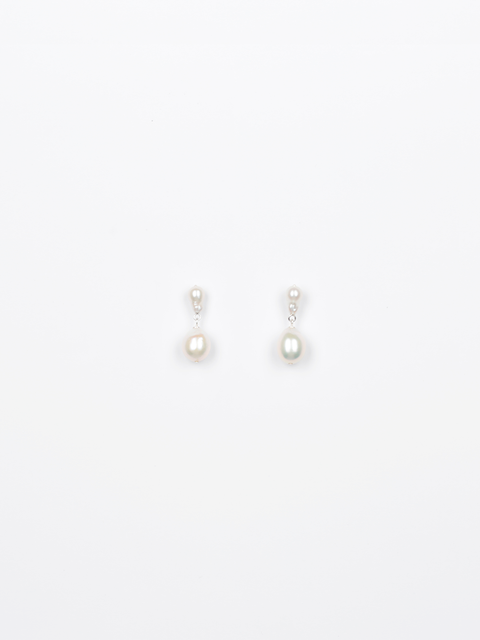 two pearls drop earrings