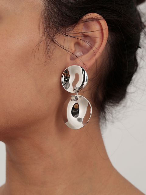 two waved disc earrings