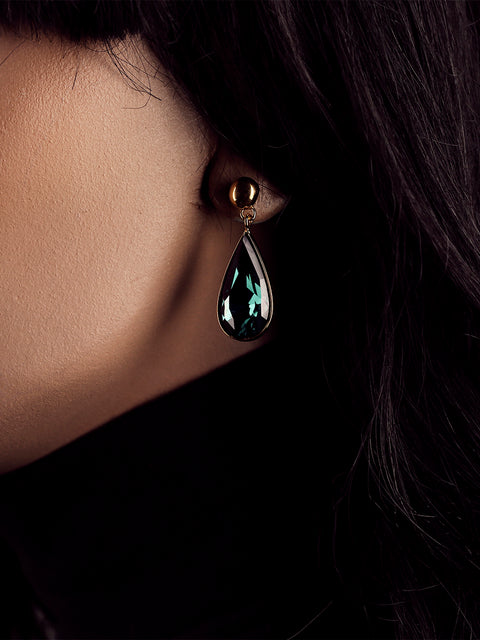 RS.10.HT.E.013 | EMERALD CRYSTAL TEAR DROP EARRING