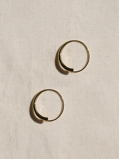 tapered tabua hoops with crystal tip