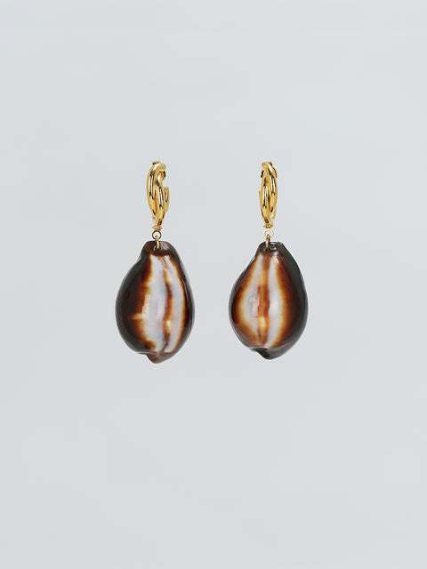 RS.IL.E.029 | WOVEN HOOP WITH BROWN SHELL DROP EARRINGS