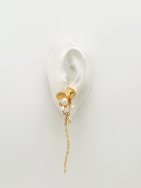 clustered flor drop earrings