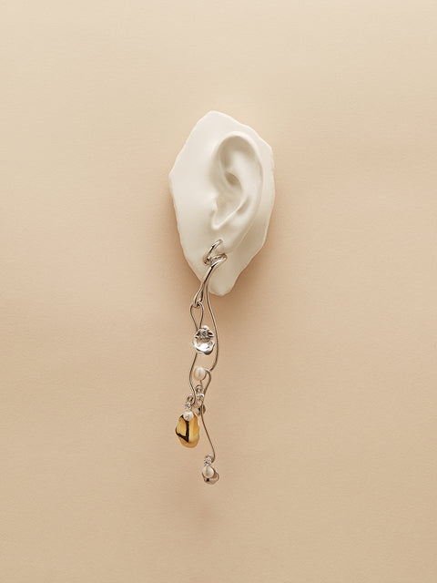 RS.UA.E.002 | MISMATCHED DRAPED PETAL AND CRYSTAL EARRINGS