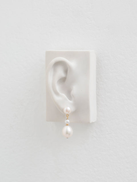 3 pearls drop earrings