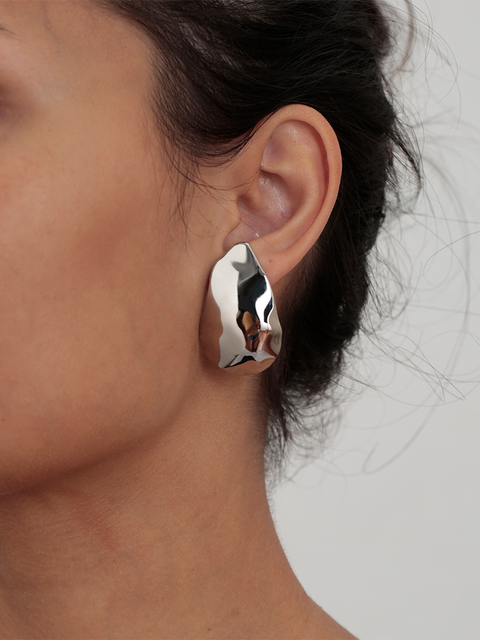 organic tear disc stud earring