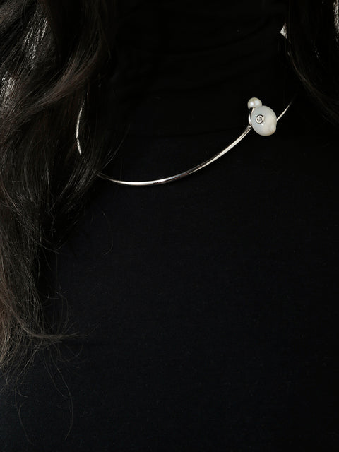 crystal studded white moon shell hooked necklace