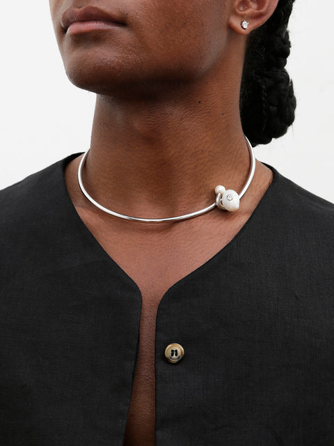 crystal studded white moon shell hooked necklace