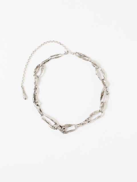 molten linked necklace
