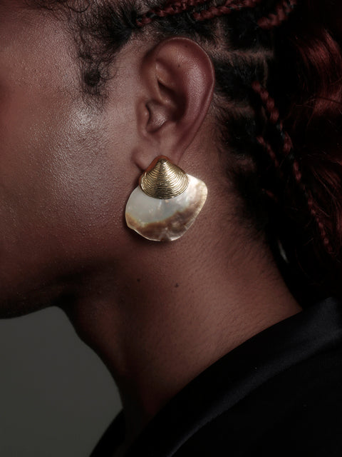 mismatched seashells drop earrings