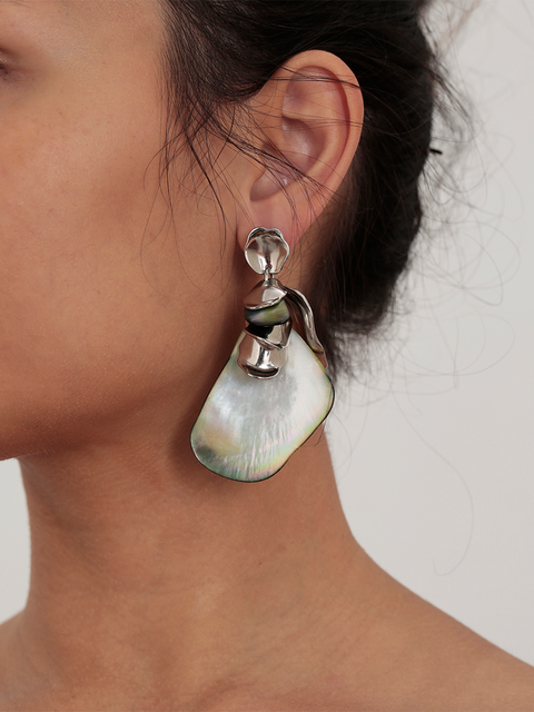clustered petals black mother of pearl shell drop earrings