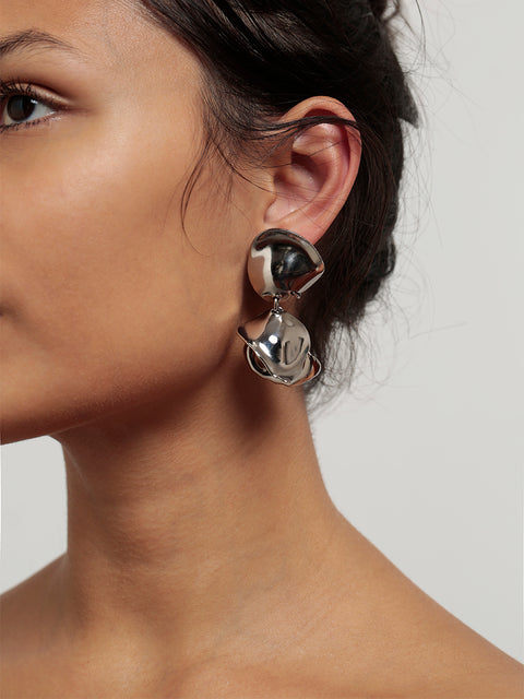 bud earrings