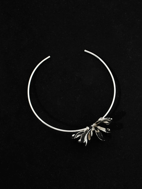 cluster of petals neck-cuff