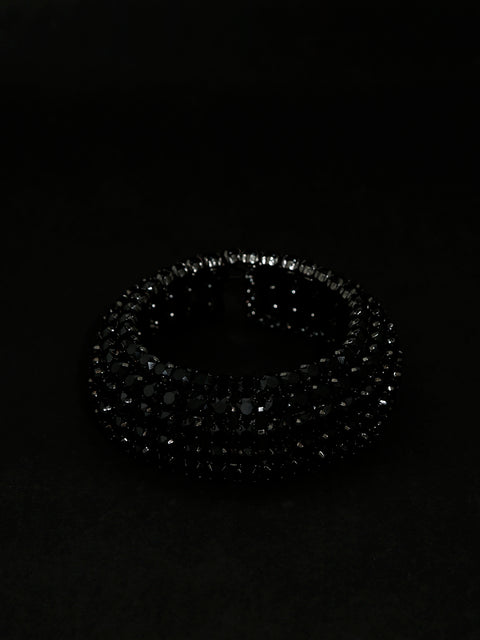 oversized crystal choker in jet
