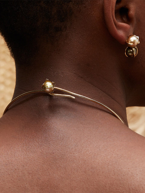 fiji pearl cluster neck-cuff