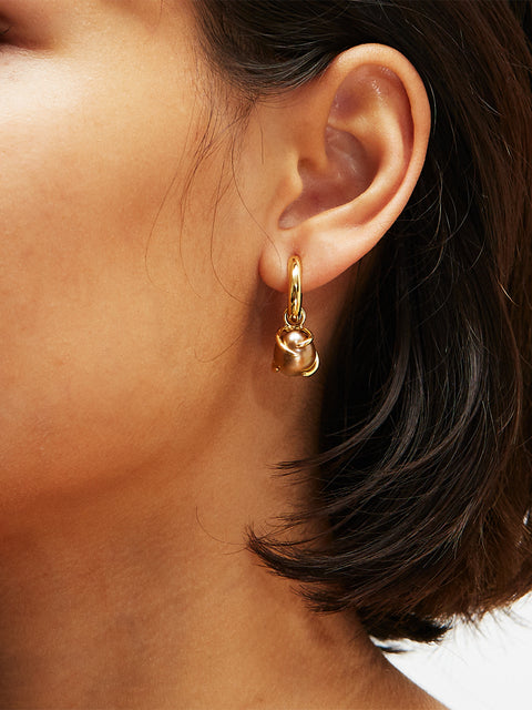 fiji pearl drop oval hoop earrings