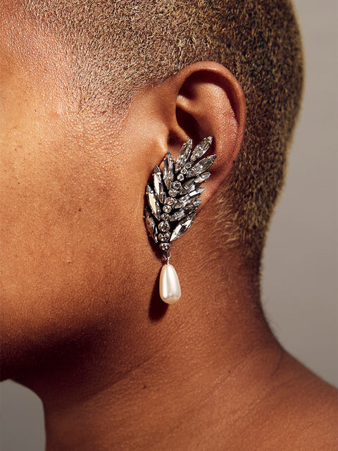 RS.TP.E.003 | CRYSTAL PALM FROND & PEARL DROP CLIP EARRING